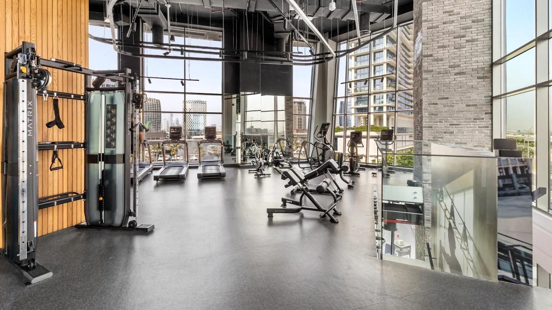 Apartment Waves - Modern Studio With Balcony In Business Bay Dubai United Arab Emirates